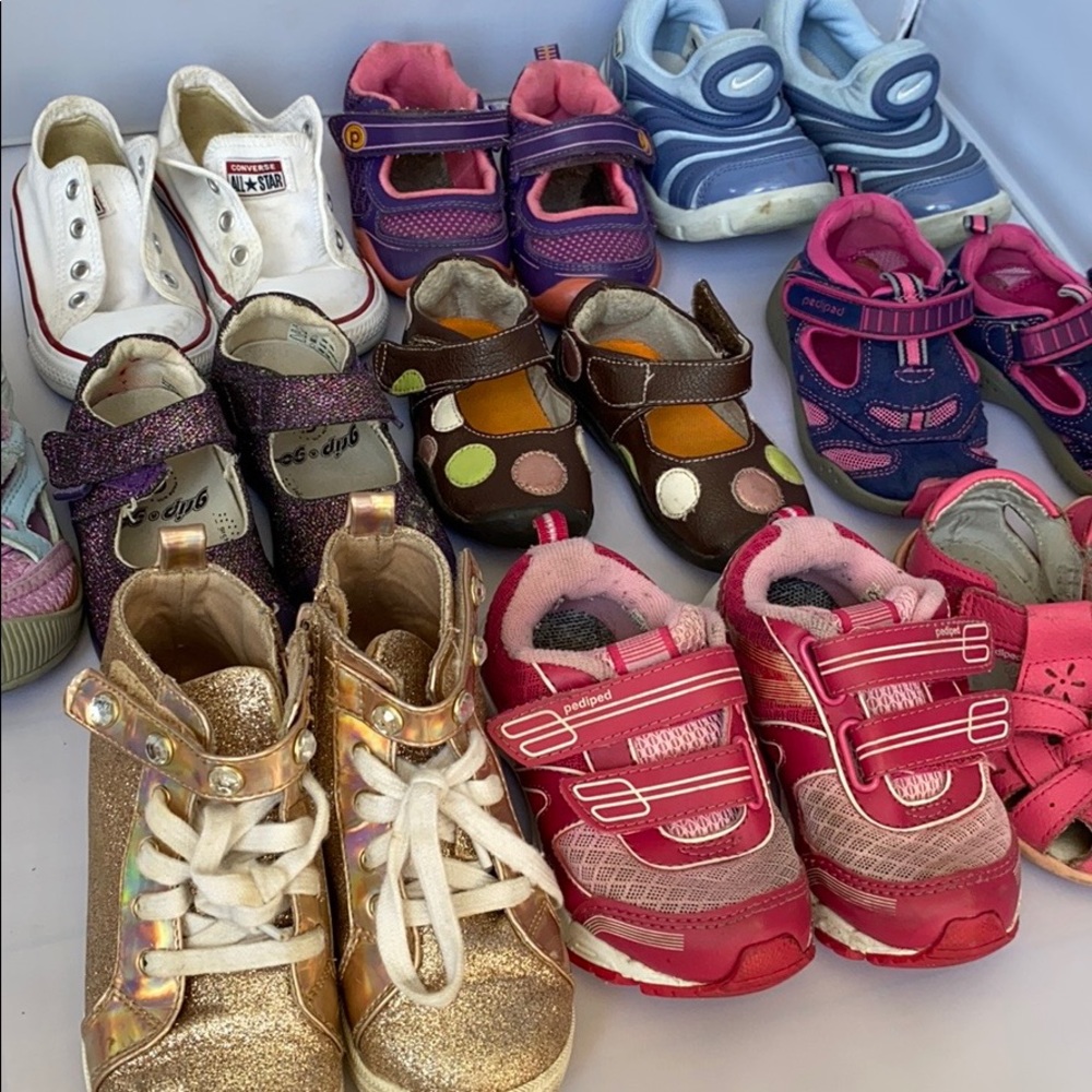Lot girls shoes pefiped Nike converse size 7 8